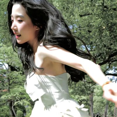 聪明的金发美女
